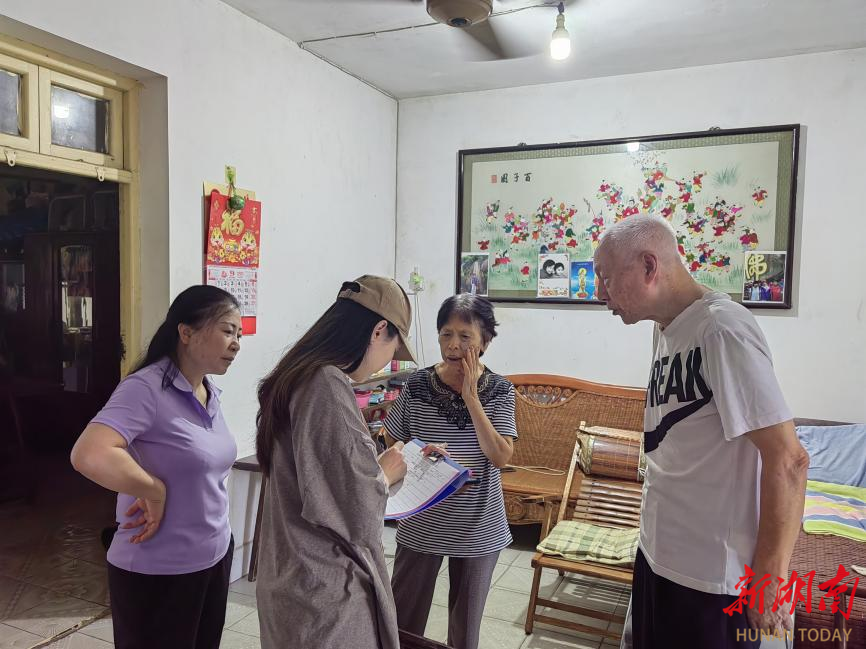 长沙自然岭社区：巧用“岭上晴雨表” 小区旧改凝聚民心破难题